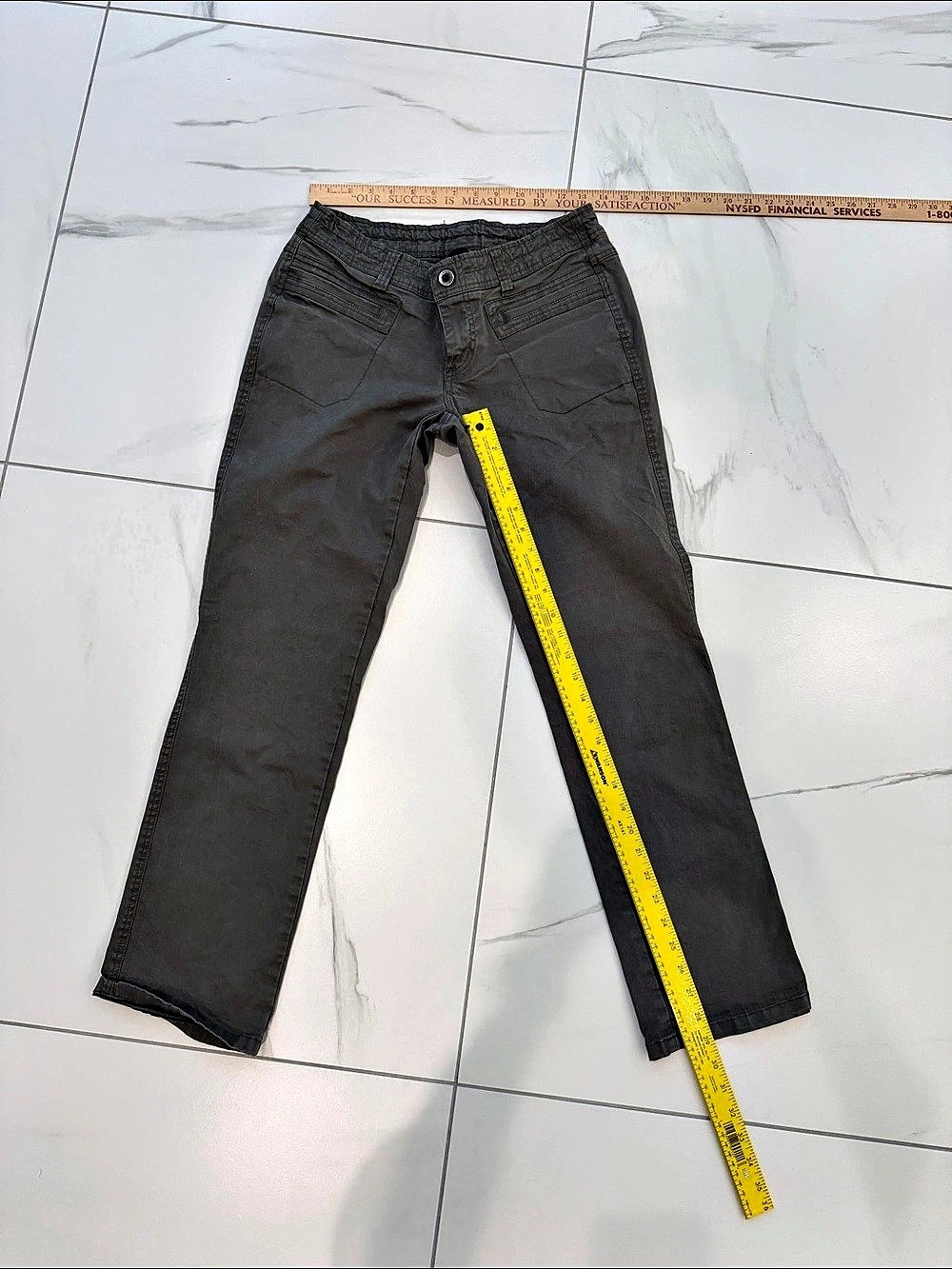 Kuhl 4 Short Gray Cargo Pants